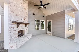 310 Airview Dr, Warner Robins, GA 31093 - Photo 57