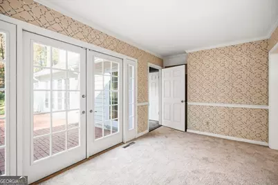 2783 S Hillandale Circle, Macon, GA 31204 - Photo 9