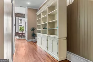 101 Barnard St, Savannah, GA 31401 - Photo 21