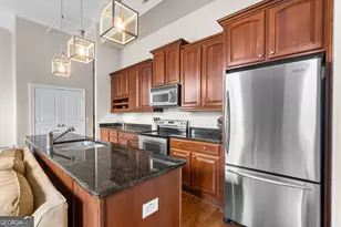 101 Barnard St, Savannah, GA 31401 - Photo 9