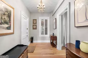 24 E Liberty St, Savannah, GA 31401 - Photo 9