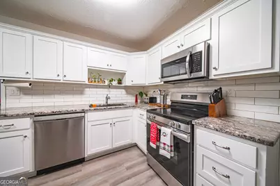 6040 Luna Drive, Columbus, GA 31907 - Photo 9