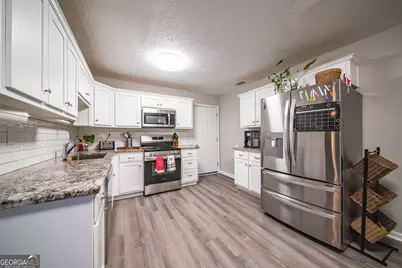 6040 Luna Drive, Columbus, GA 31907 - Photo 7