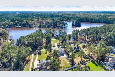 208 Cypress Lake Drive, Bloomingdale, GA 31302 - Photo 23