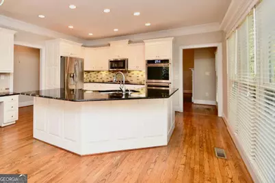 218 Thornhill Drive, Athens, GA 30607 - Photo 9