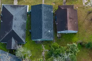 219 Eagle St, Savannah, GA 31415 - Photo 29