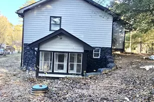 6435 Cumberland Dr, Rex, GA 30273 - Photo 5