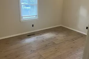 784 Spring Valley Dr, Forest Park, GA 30297 - Photo 5