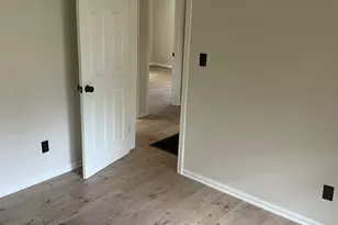 784 Spring Valley Dr, Forest Park, GA 30297 - Photo 7