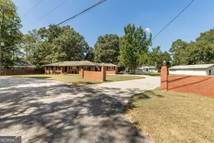 625 Cooper St, Perry, GA 31069 - Photo 1