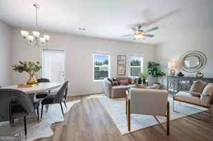 9398 Maple Grv Ln, Jonesboro, GA 30238 - Photo 17