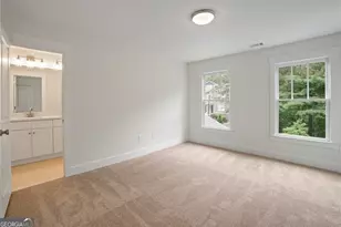 2714 Eagles Crest Ln, Decatur, GA 30034 - Photo 11