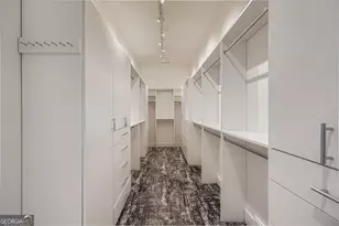 2246 Virginia Pl NE, Atlanta, GA 30305 - Photo 25