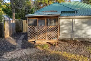 126 S Poplar St, Athens, GA 30601 - Photo 11