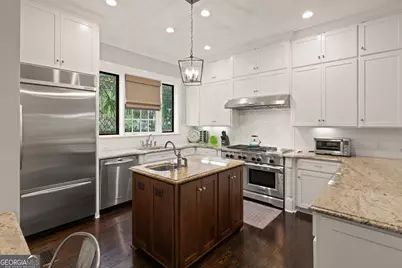 1044 Village Oaks Lane, Saint Simons, GA 31522 - Photo 13