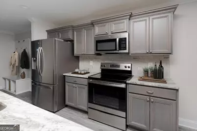 302 Creek Ridge Drive, Warner Robins, GA 31088 - Photo 7