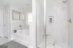 302 Creek Ridge Dr, Warner Robins, GA 31088 - Photo 15