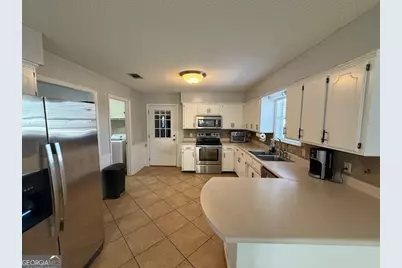 4054 Foxborough Boulevard, Valdosta, GA 31602 - Photo 7
