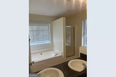 5490 Twin Lakes Drive, South Fulton, GA 30349 - Photo 15