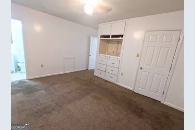 1200 Sharon Drive, Albany, GA 31707 - Photo 11