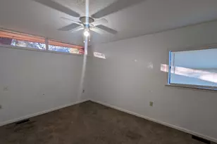 1200 Sharon Dr, Albany, GA 31707 - Photo 9