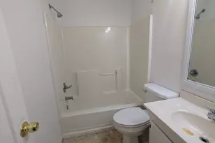 1200 Sharon Dr, Albany, GA 31707 - Photo 7