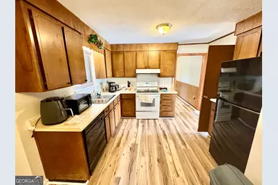 112 Haag Drive, Warner Robins, GA 31093 - Photo 13