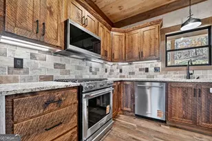 21 Crown Ct, Ellijay, GA 30540 - Photo 9