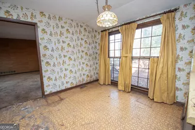 110 Canterbury Lane, Fayetteville, GA 30215 - Photo 5