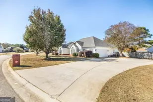 403 Wiltshire Ct, Warner Robins, GA 31088 - Photo 5