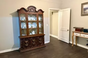 405 S Leroy St, Metter, GA 30439 - Photo 9