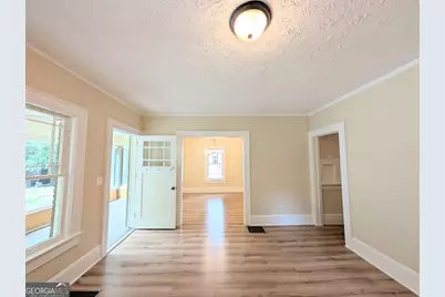 1541 North Avenue NW, Atlanta, GA 30318 - Photo 9