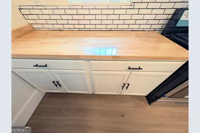 1541 North Avenue NW, Atlanta, GA 30318 - Photo 17