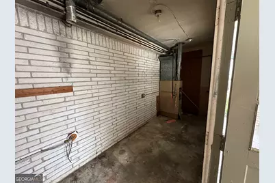 423 Center Circle SW, Conyers, GA 30094 - Photo 15