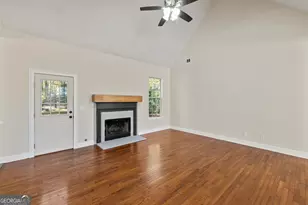 65 Barrington Ridge Ct, Sharpsburg, GA 30277 - Photo 11