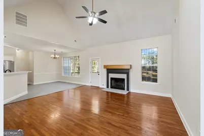 65 Barrington Ridge Court, Sharpsburg, GA 30277 - Photo 7