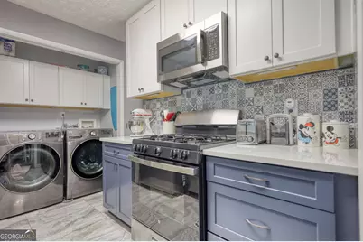 211 Summit North Drive NE # 211, Atlanta, GA 30324 - Photo 17