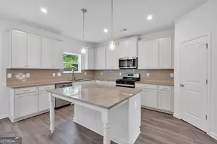 373 Waterbluff Dr, Mableton, GA 30126 - Photo 11