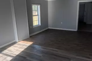 1192 Tucker Grove Ch Rd, Wrightsville, GA 31096 - Photo 9