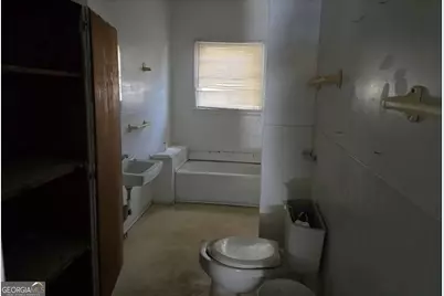 1212 Martin Luther King Drive, Waycross, GA 31503 - Photo 9