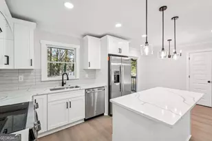 4 Mobley Dr SE, Atlanta, GA 30315 - Photo 17