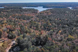 223 Village Dr, Lagrange, GA 30240 - Photo 5