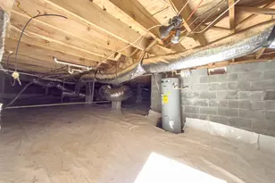 223 Village Dr, Lagrange, GA 30240 - Photo 9