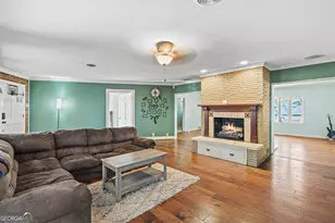 292 Chenocetah Dr, Cornelia, GA 30531 - Photo 19