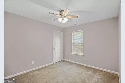 90 McIntosh Estates Court, Sharpsburg, GA 30277 - Photo 9