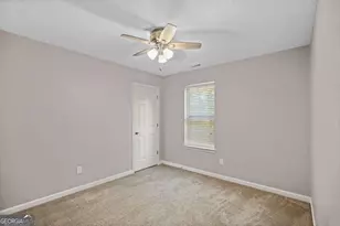 90 McIntosh Estates Ct, Sharpsburg, GA 30277 - Photo 9