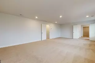 335 Jarrett St, Fairburn, GA 30213 - Photo 9