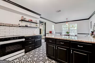 387 Sandhurst Drive, Richmond Hill, GA 31324 - Photo 15