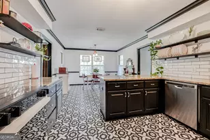 387 Sandhurst Dr, Richmond Hill, GA 31324 - Photo 13