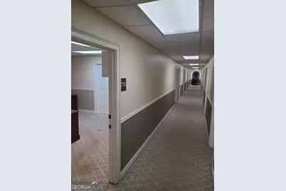 126 W Solomon Street, Griffin, GA 30223 - Photo 5